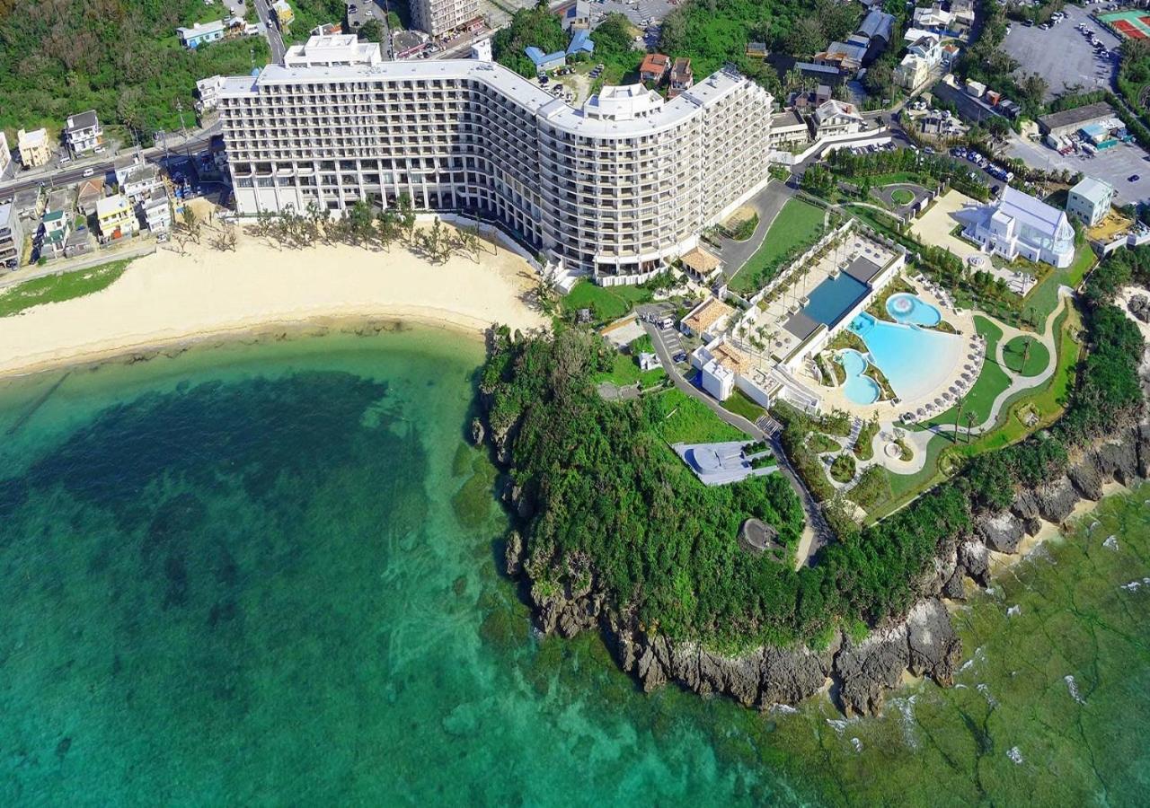 Hotel Monterey Okinawa Spa & Resort Onna Exterior photo Aerial view